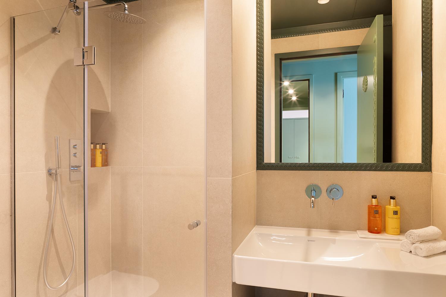 Paris Home Collection Serviced Apartments In Opera - Rue Saint-Lazare Exterior foto